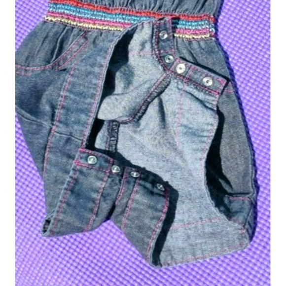 Carter's Size 18M 100% Cotton 1 Piece Shorts Set Straps Embroidered Butterflies - Picture 3 of 8